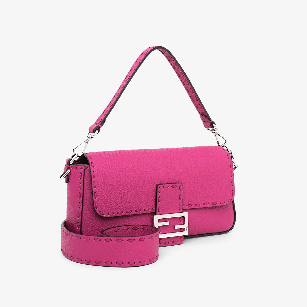 Baguette - Borsa Selleria fucsia con macro impunture | Fendi