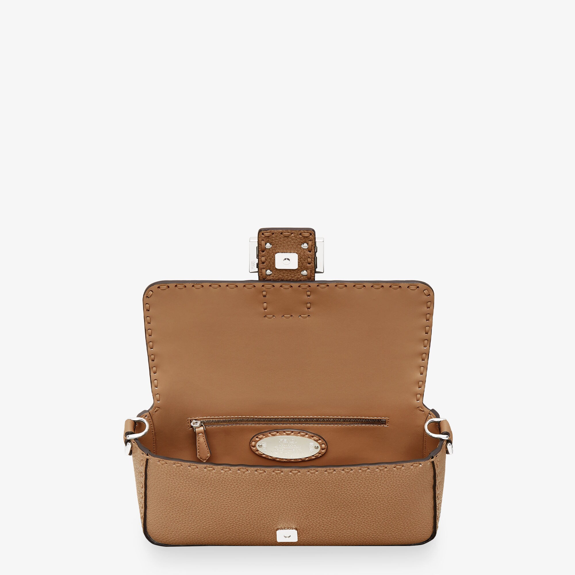 バゲット® カーフレザー ブラウン | Fendi