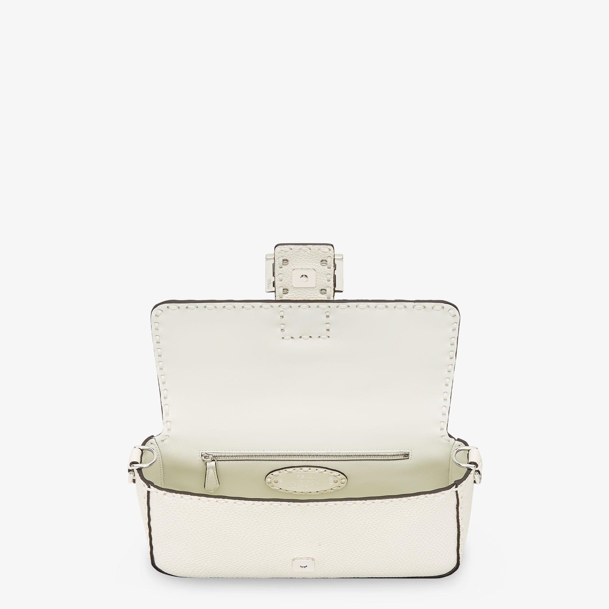 Baguette Cuoio Romano leather White | Fendi