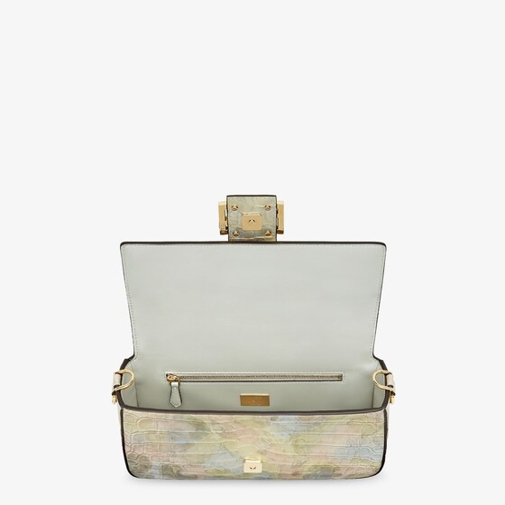 Fendi Iconic medium Baguette bag, created in 1997 which went | Thumbnail 4