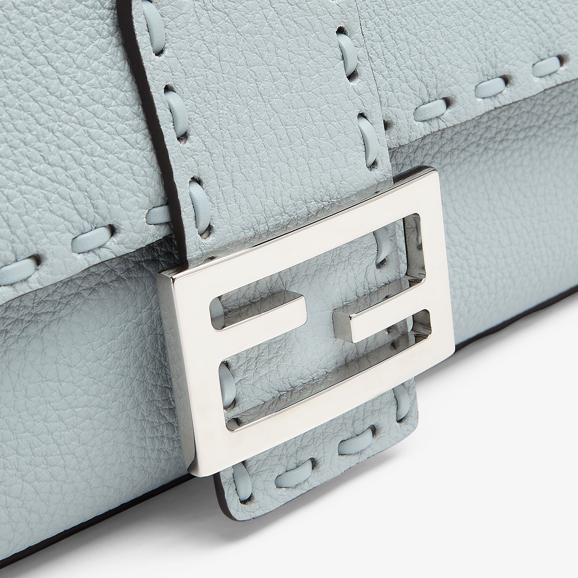 Fendi selleria baguette hotsell