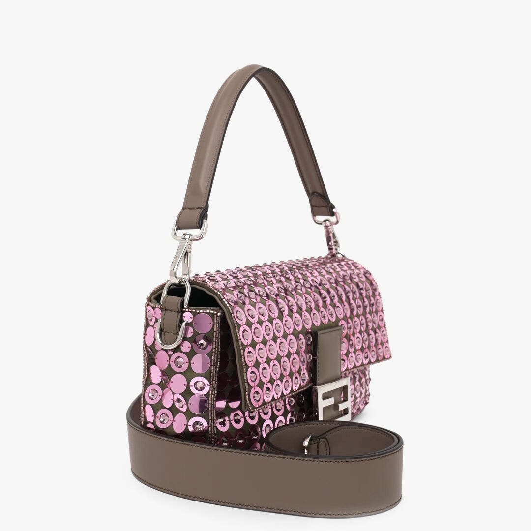FENDI(フェンディ)】マルチカラーズッカロールバッグ 8BH185