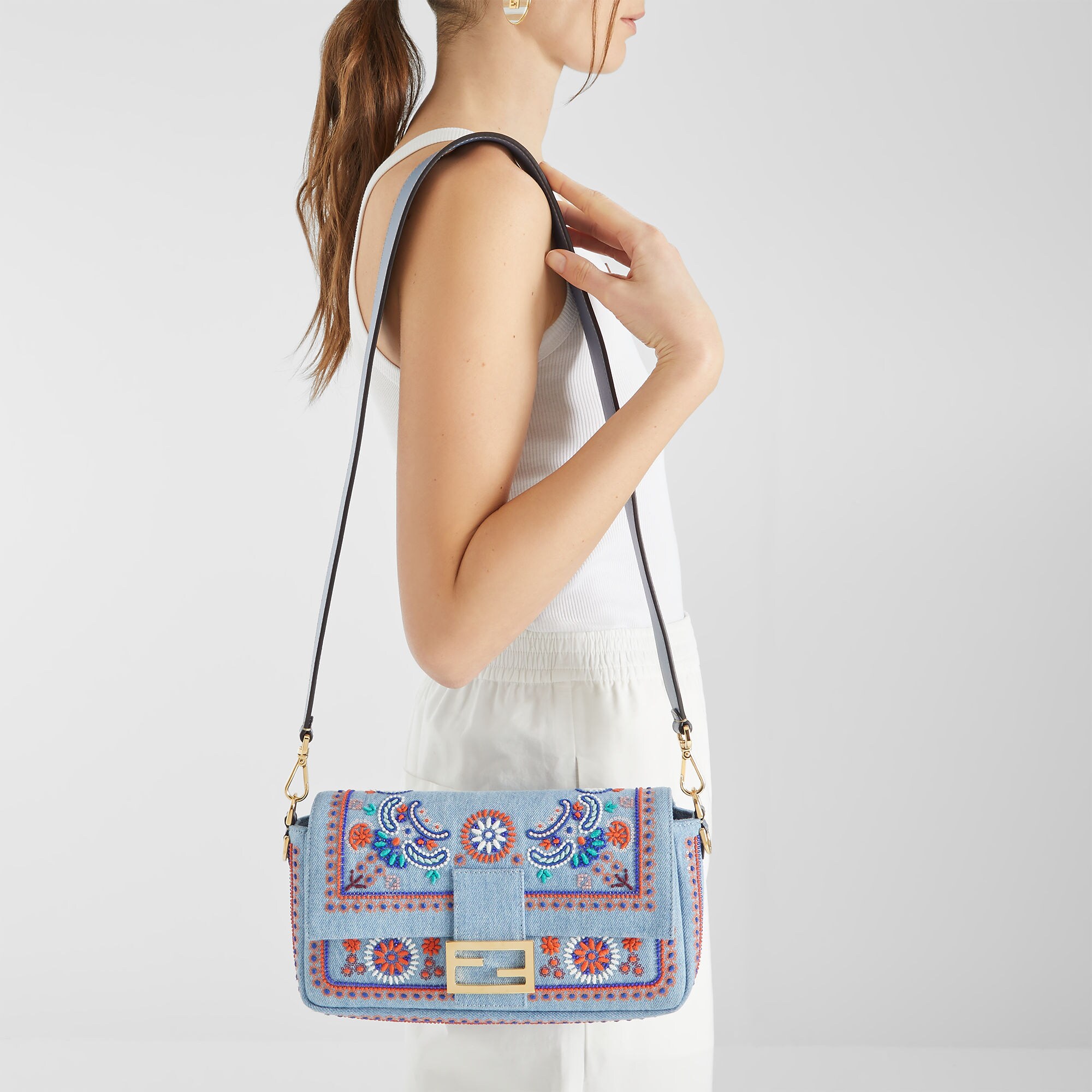 バゲット® デニム ライトブルー | Fendi
