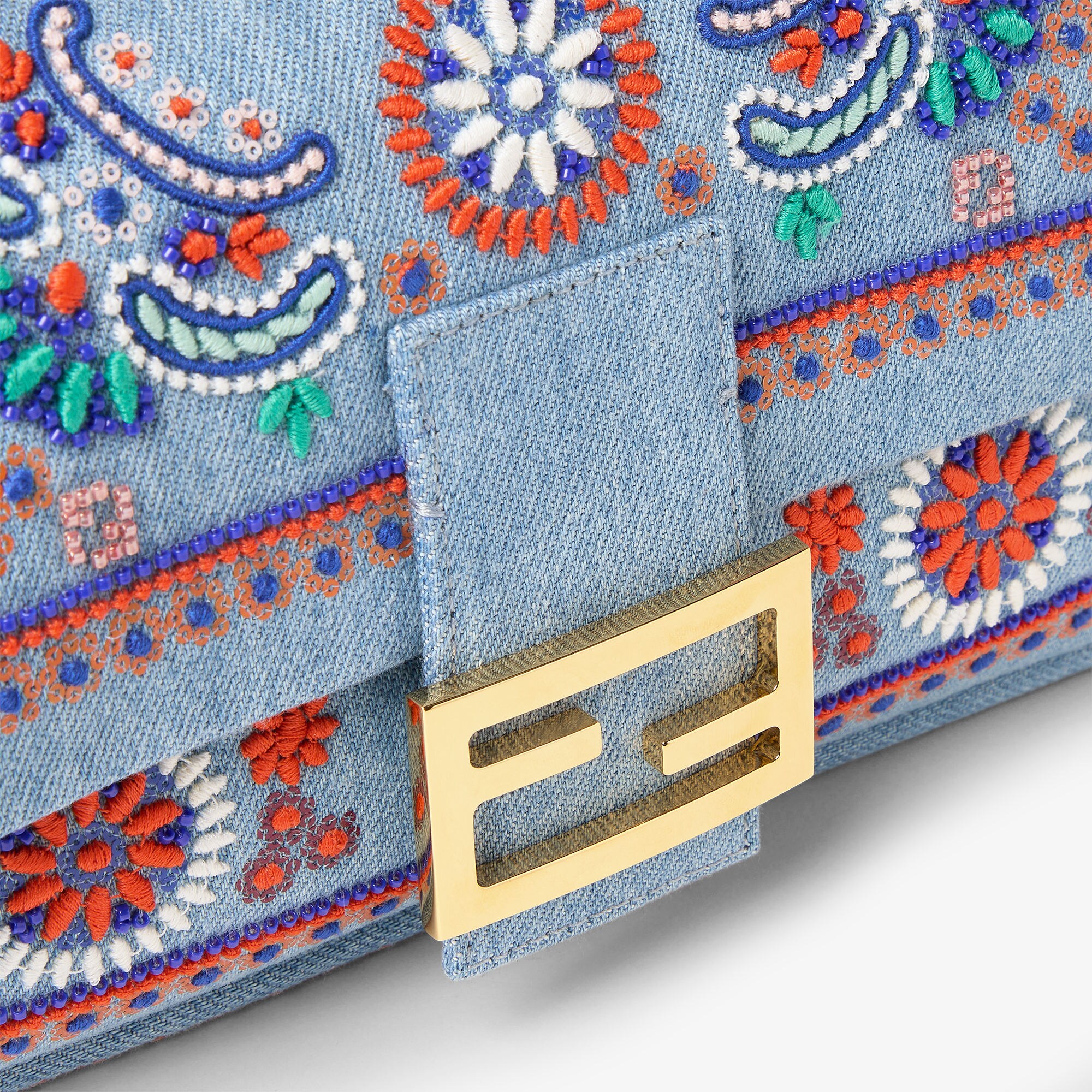 バゲット® デニム ライトブルー | Fendi