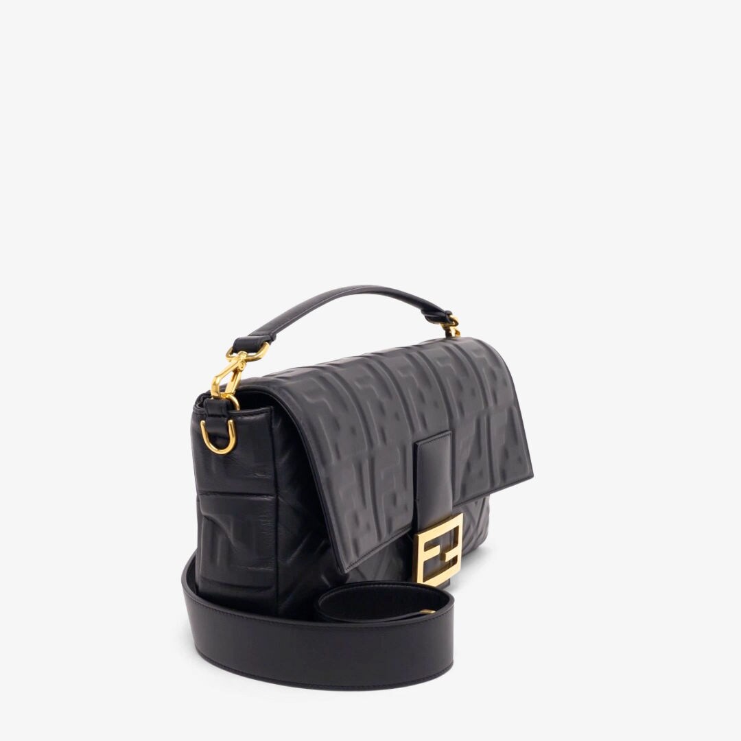 Baguette Large - Black leather bag