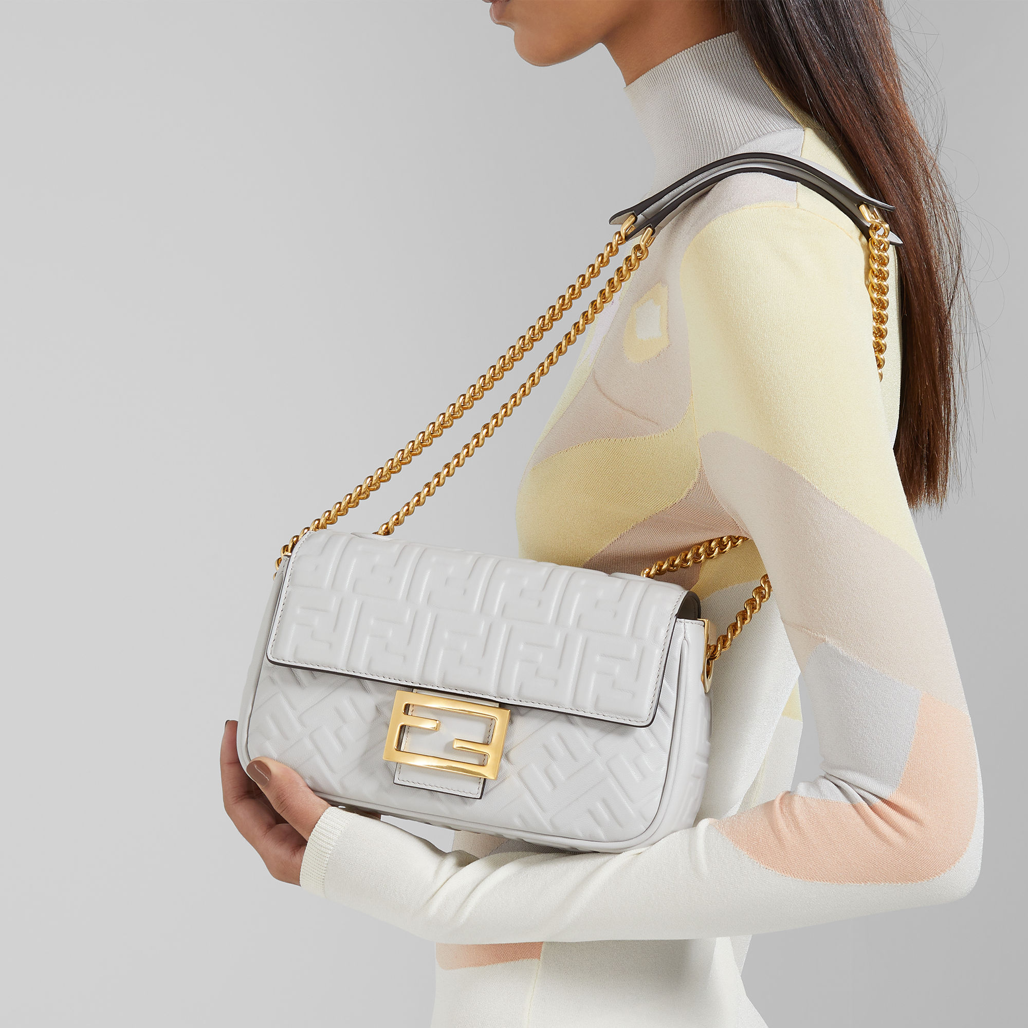 fendi baguette chain