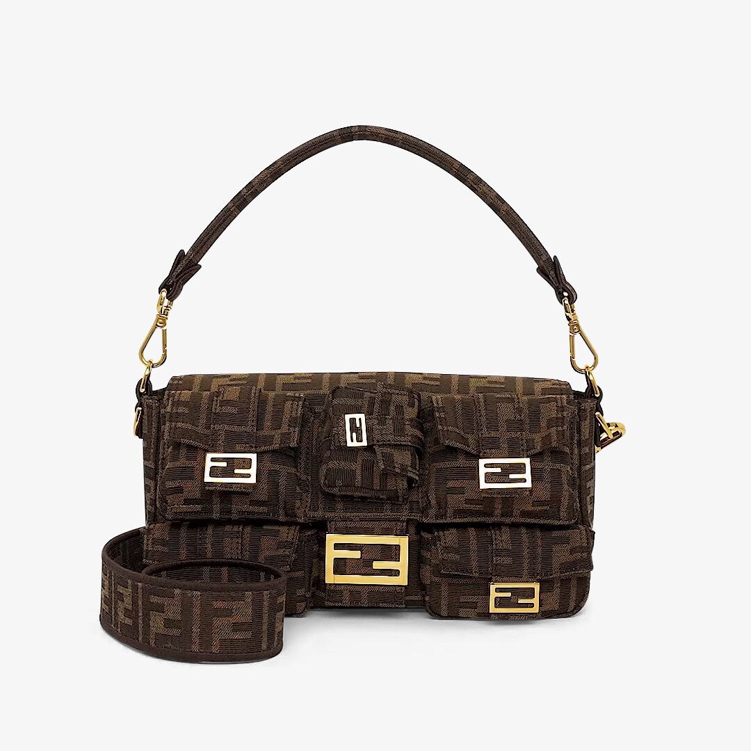Multipocket Baguette