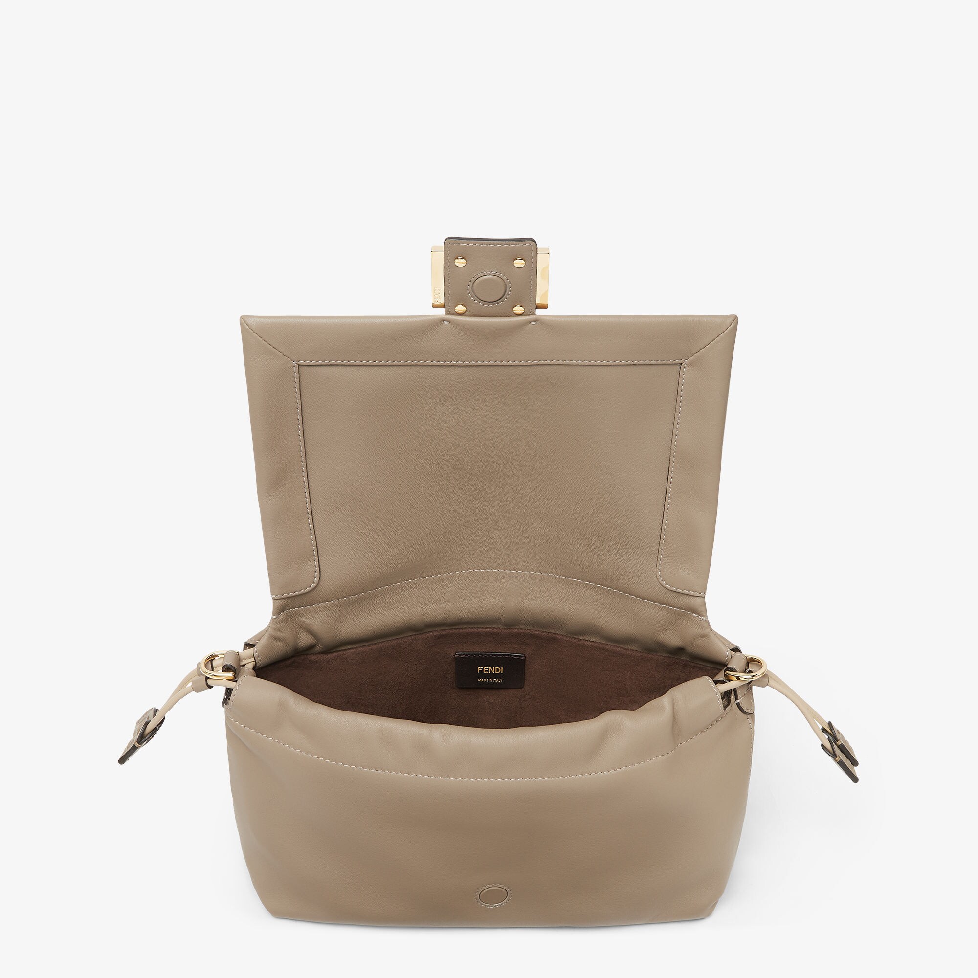 Mamma Baguette Medium Leather Grey | Fendi