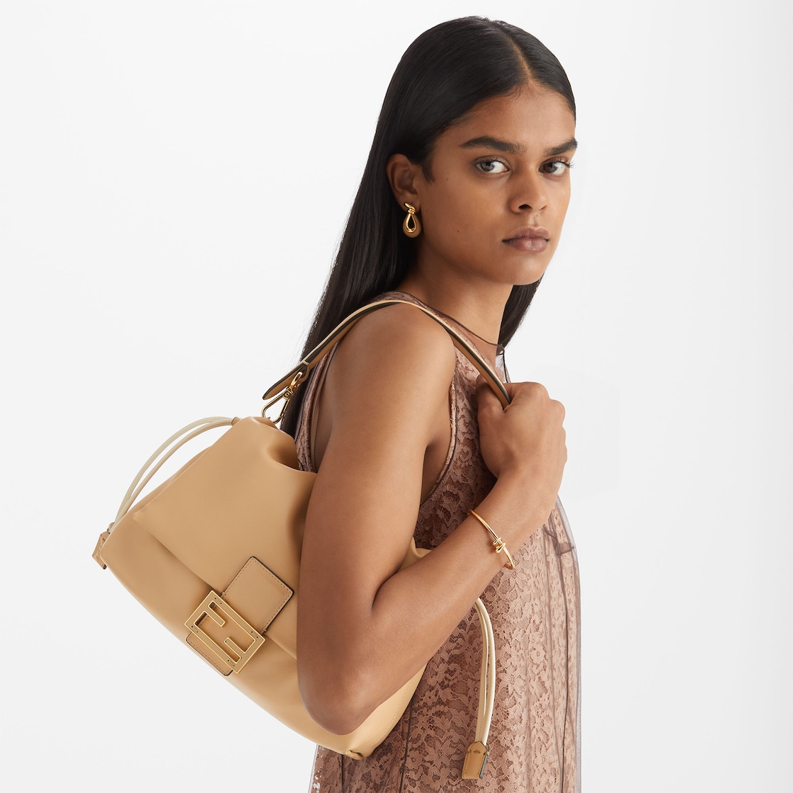 Shop Women's Designer Pink Shoulder Bags | FENDI US Shop Women's Designer Pink Shoulder Bags | FENDI US