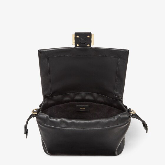 Fendi Baguette Soft Medium | Thumbnail 6