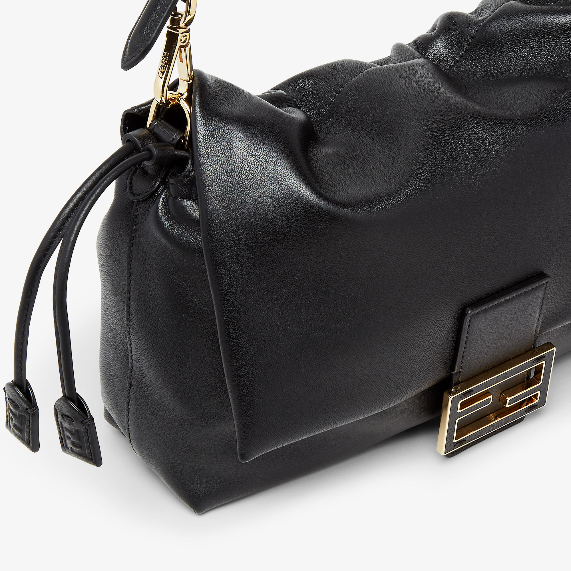 バッグ Fendi mamma baguette bag black FENDI Mamma Baguette Shoulder Bag | Black | FARFETCH