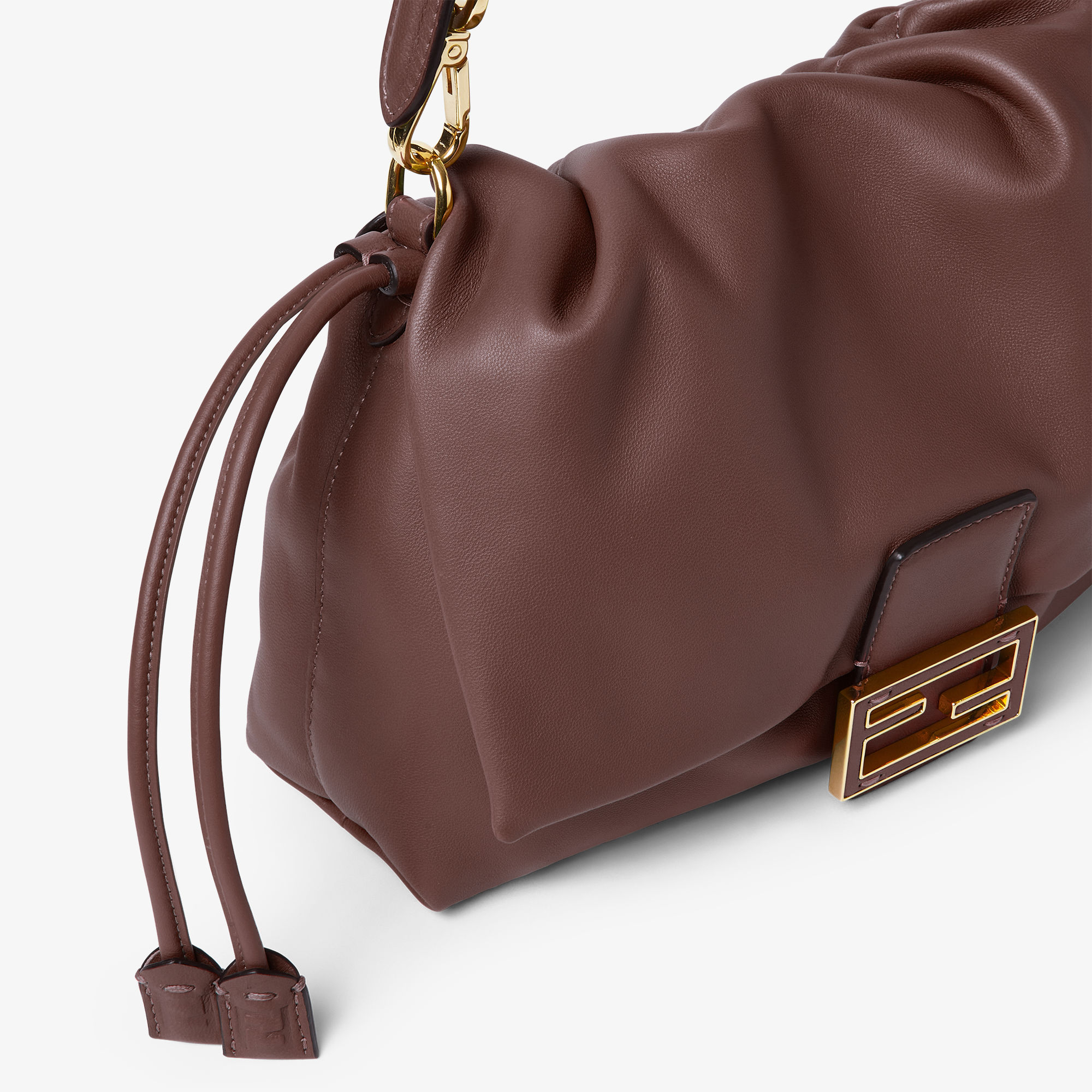 Mamma Baguette Medium Leather Brown | Fendi