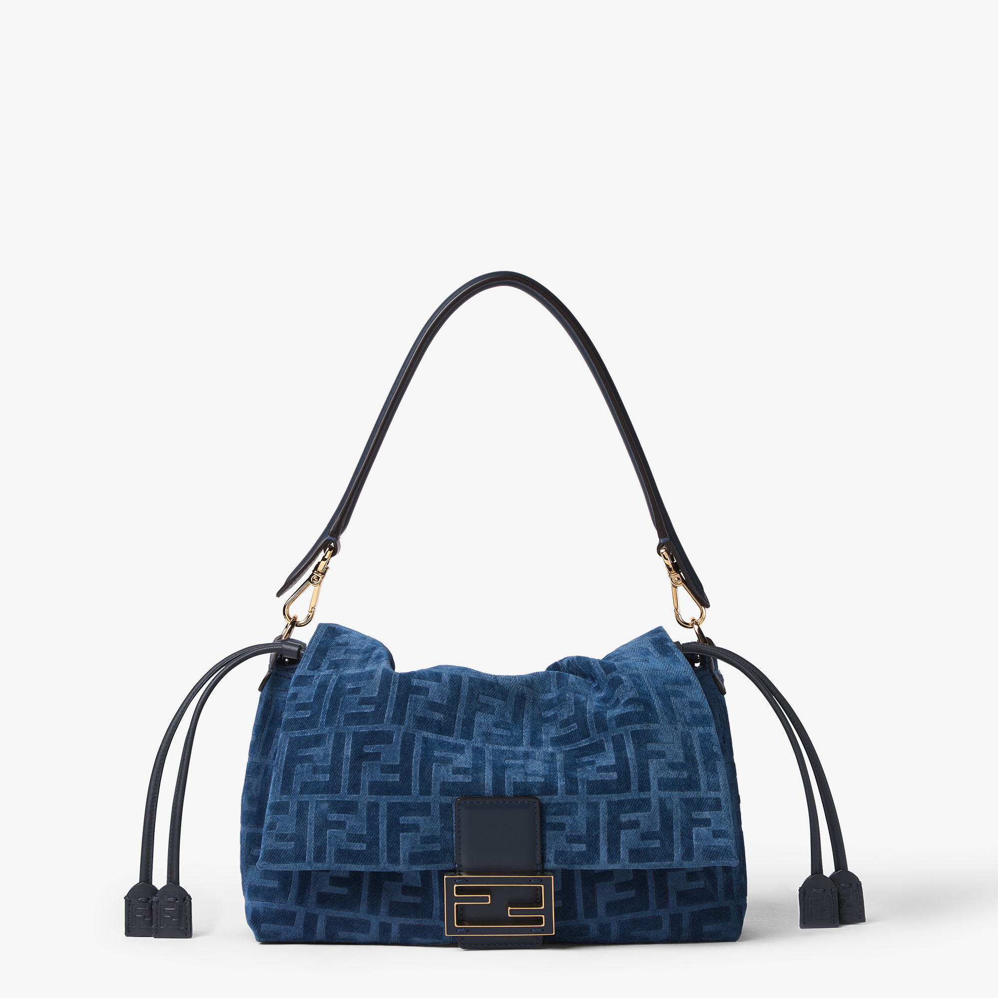 Mamma Baguette Medium - Blue | FENDI International