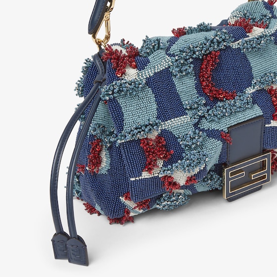 Fendi Mamma Baguette Medium | Thumbnail 7