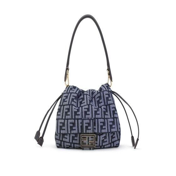 Fendi Mamma Baguette Medium In Blue