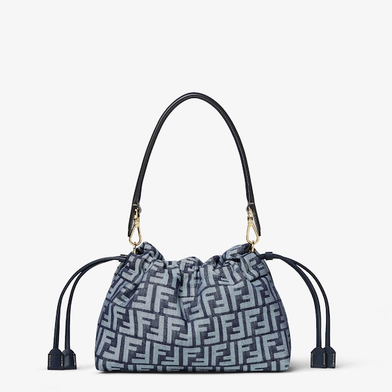 Fendi Mamma Baguette Medium | Thumbnail 3