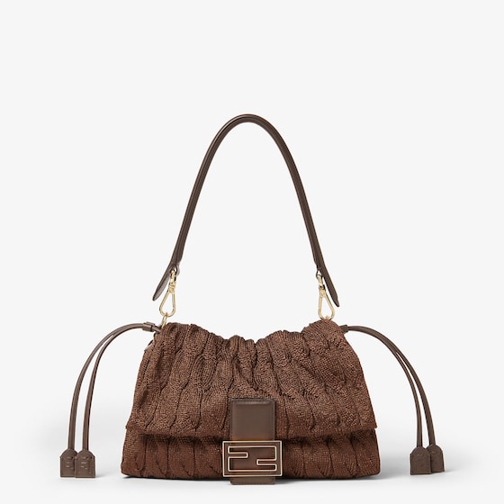 Fendi Mamma Baguette Medium In Brown