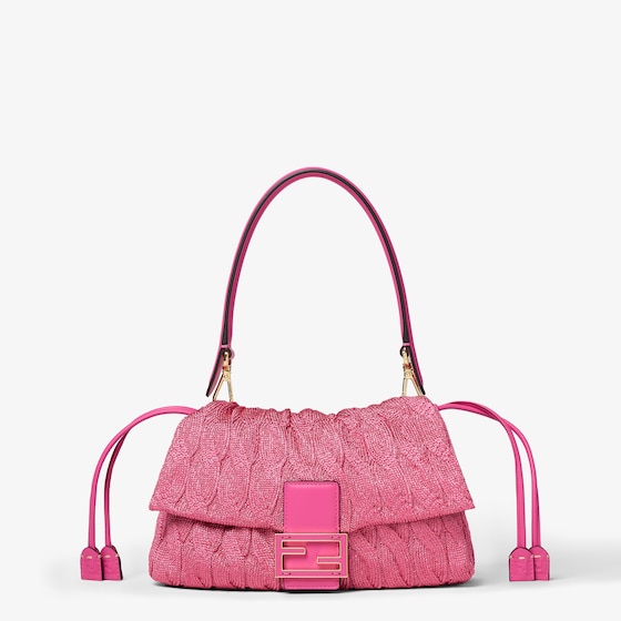 Fendi Mamma Baguette Medium In Pink