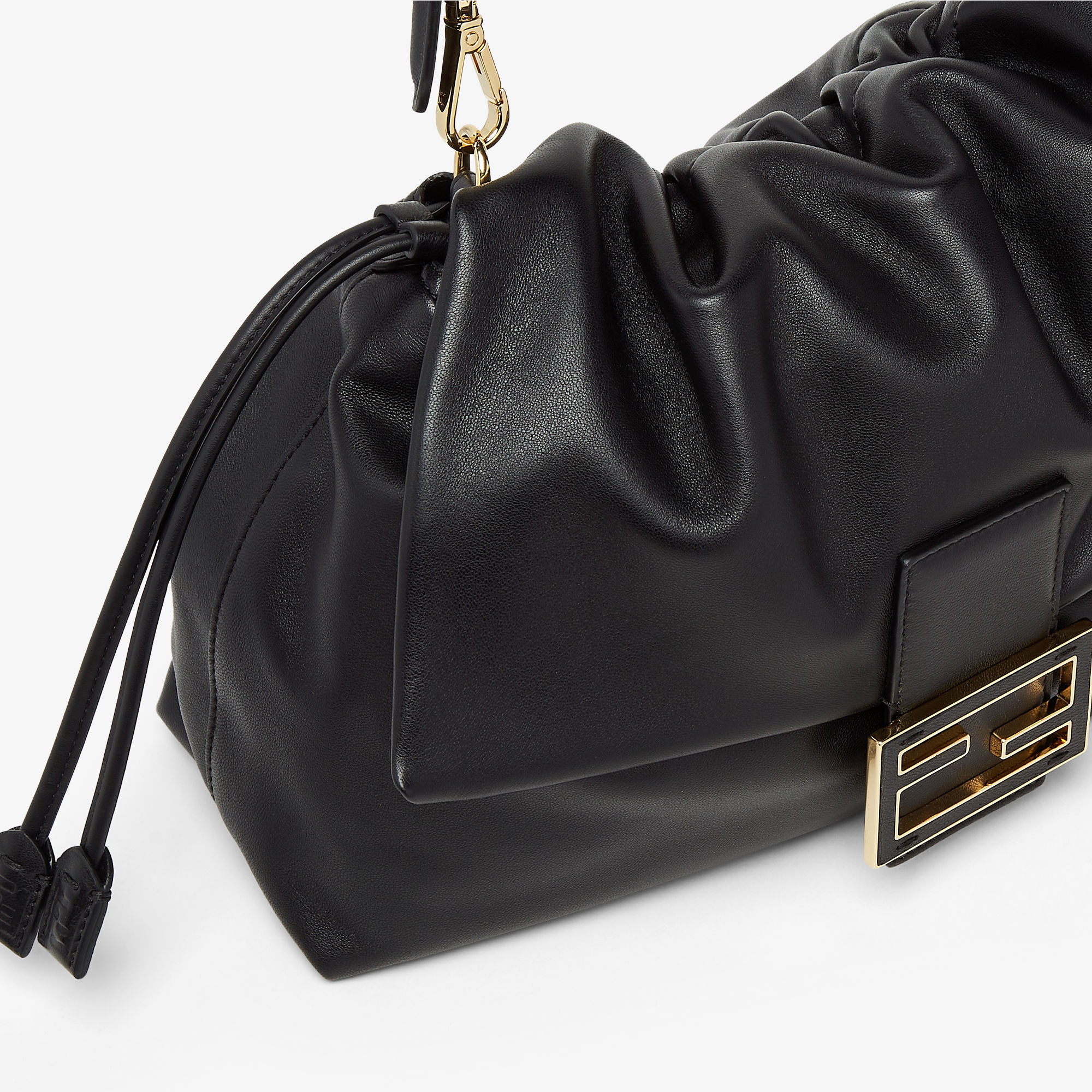 Mamma Baguette Large Leather Black | Fendi