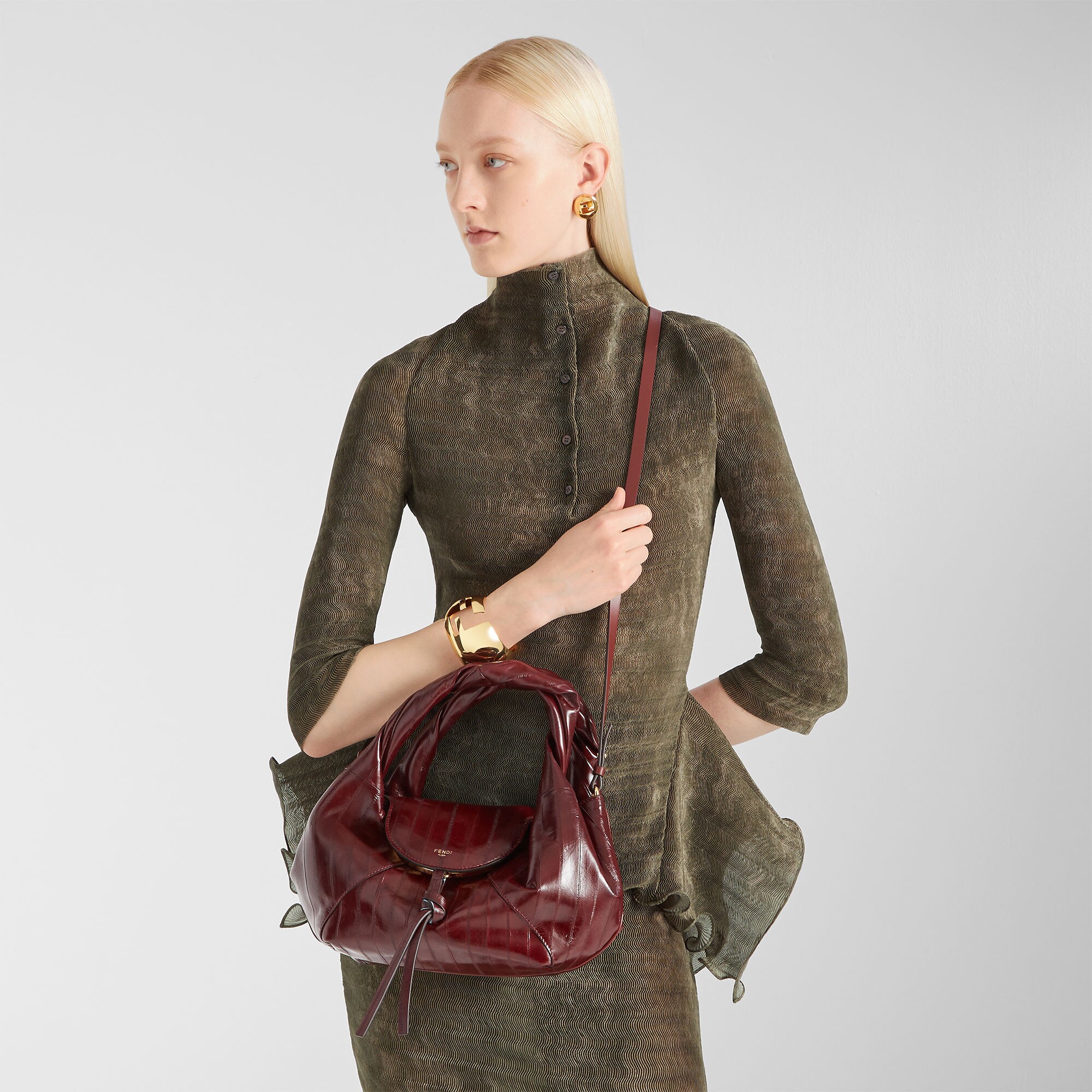 8BR838AV5CF156U_99?wid=2000&