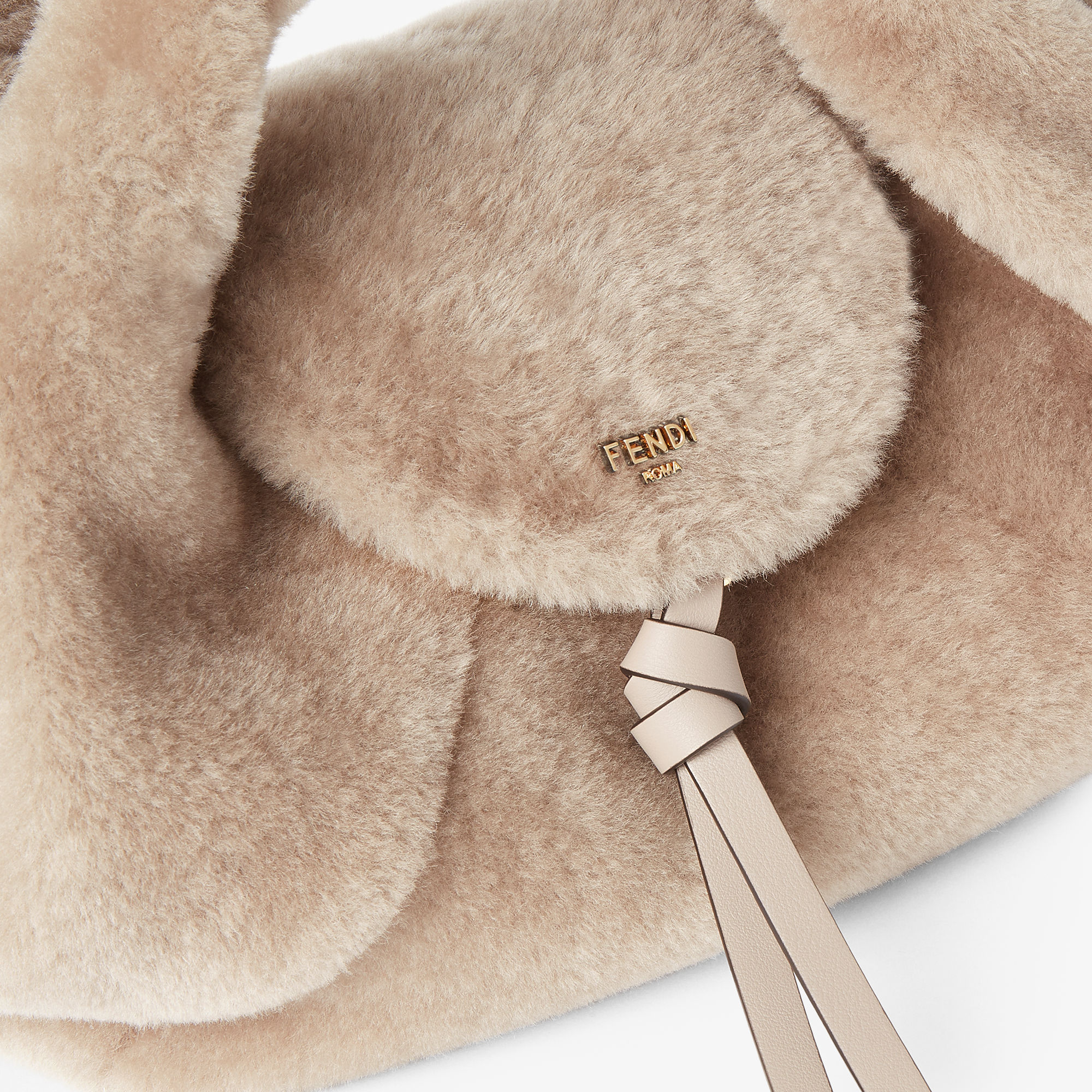 Fendi Spy Small Fur Beige | Fendi