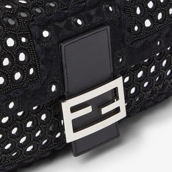 Fendi Since its debut in 1997, it has become a brand icon, now | Thumbnail 8