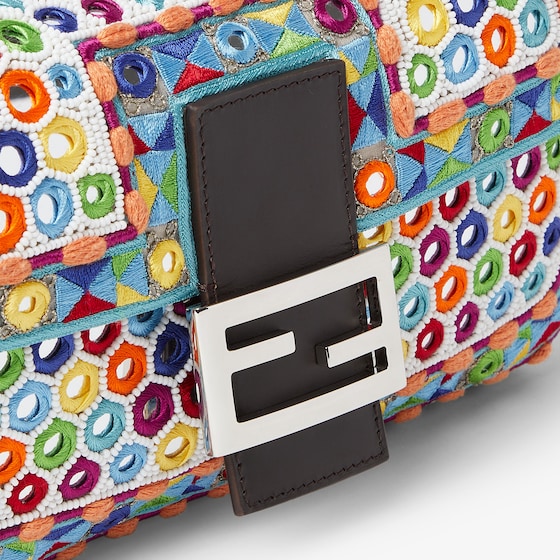 Fendi Since its debut in 1997, it has become a brand icon, now | Thumbnail 8