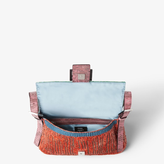 Fendi Since its debut in 1997, it has become a brand icon, now | Thumbnail 7