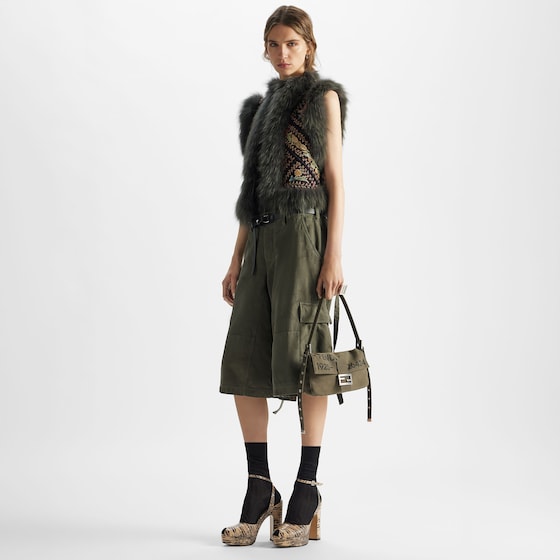 Fendi Since its debut in 1997, it has become a brand icon, now | Thumbnail 9