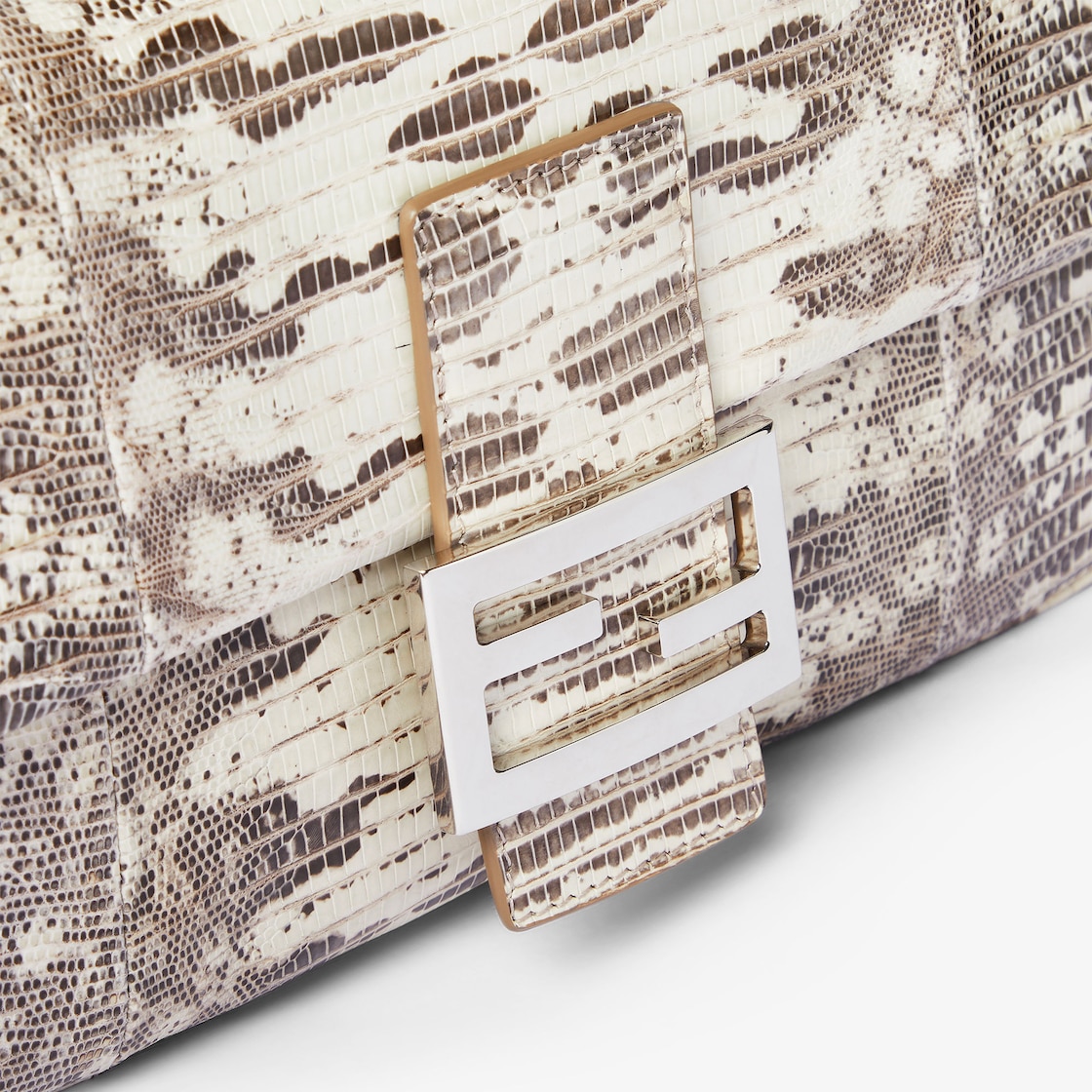 Baguette® 26424 - Beige | FENDI US8/8