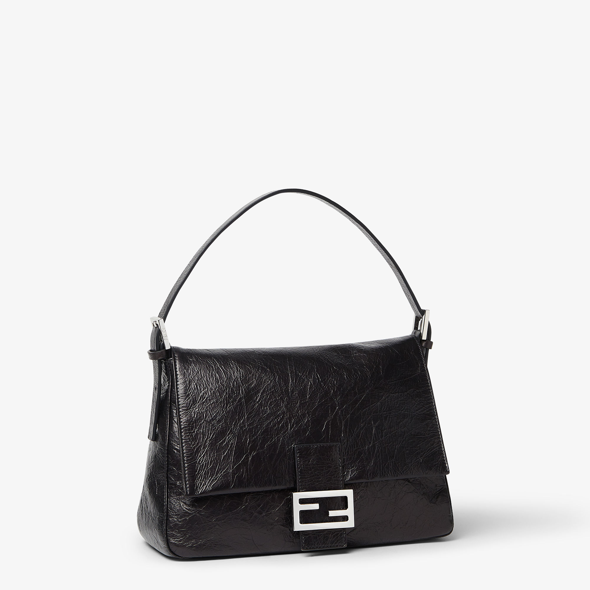 Flap 26325 - Black | FENDI US