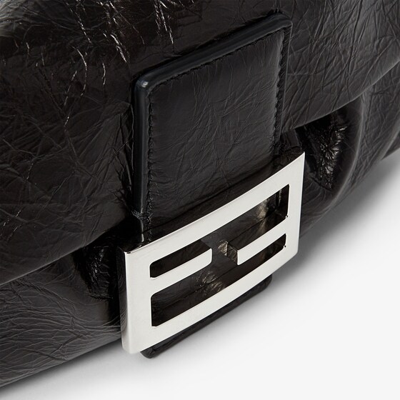 Fendi Baguette Soft Small | Thumbnail 5
