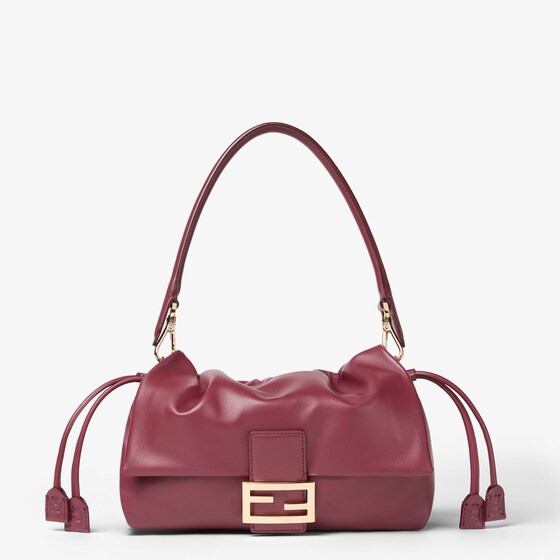 Fendi Baguette Soft Medium In Red