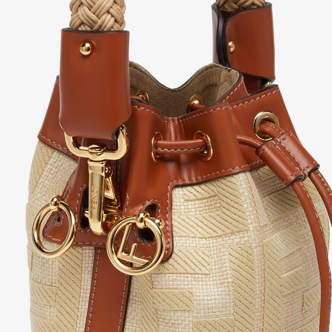 Fendi Mall mon Tresor Bucket Bag in Natural