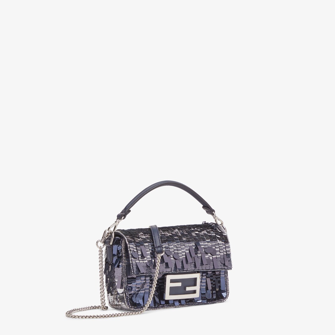 Fendi baguette outlet small