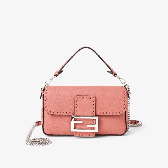 Fendi Baguette Mini In Pink