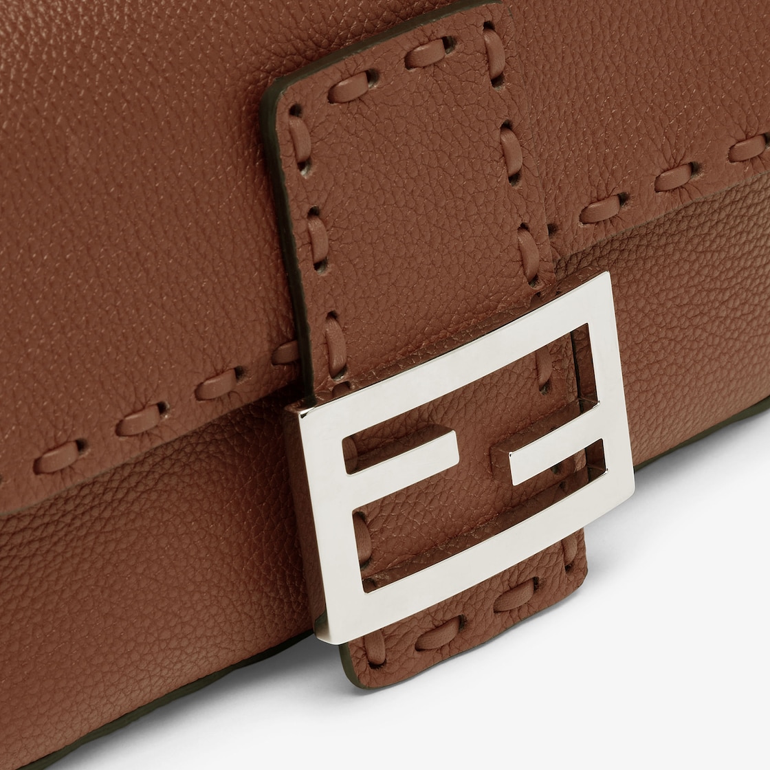 バゲット ミニ カーフレザー ブラウン | Fendi バゲット ミニ カーフレザー ブラウン | Fendi