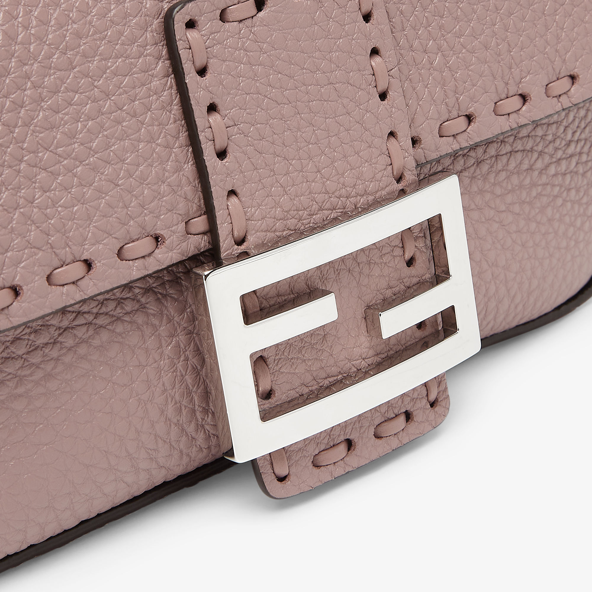 FENDI フェンディ ミニ ピーカブー ベージュ・ボルドー・ピンク