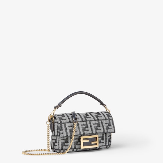 Fendi Iconic small Baguette® bag made of dark blue denim-effect | Thumbnail 2