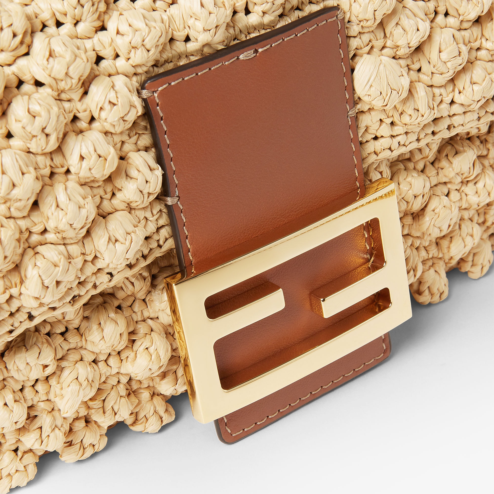 バゲット® ミニ ラフィア ベージュ | Fendi