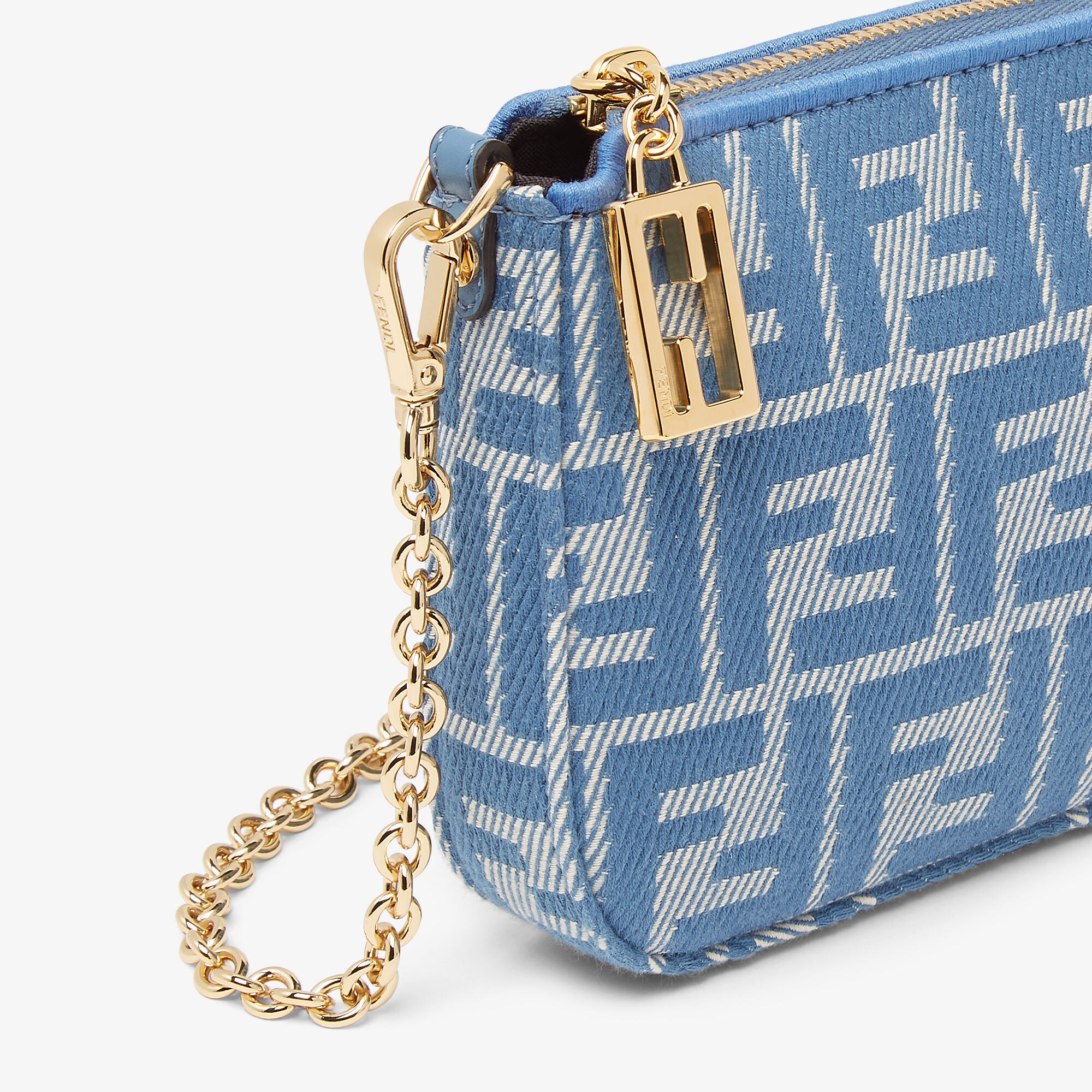 クラッチバッグ FENDI 'Baguette' pouch Blue Baguette Pouch | Emporium