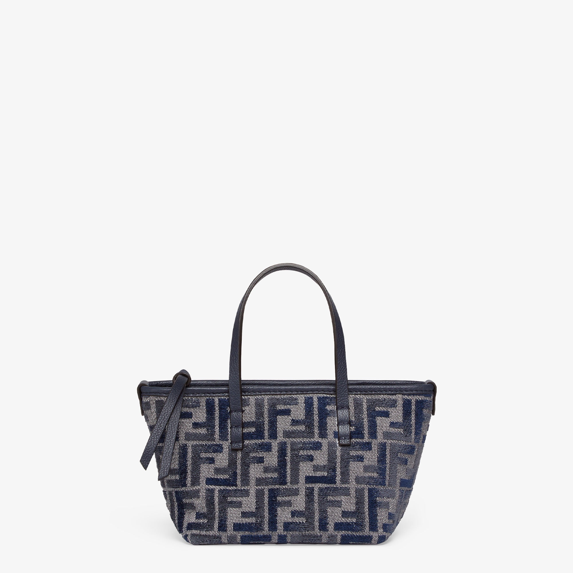 FENDI】フェンディ ミニピーカブー Peekaboo 8BN227