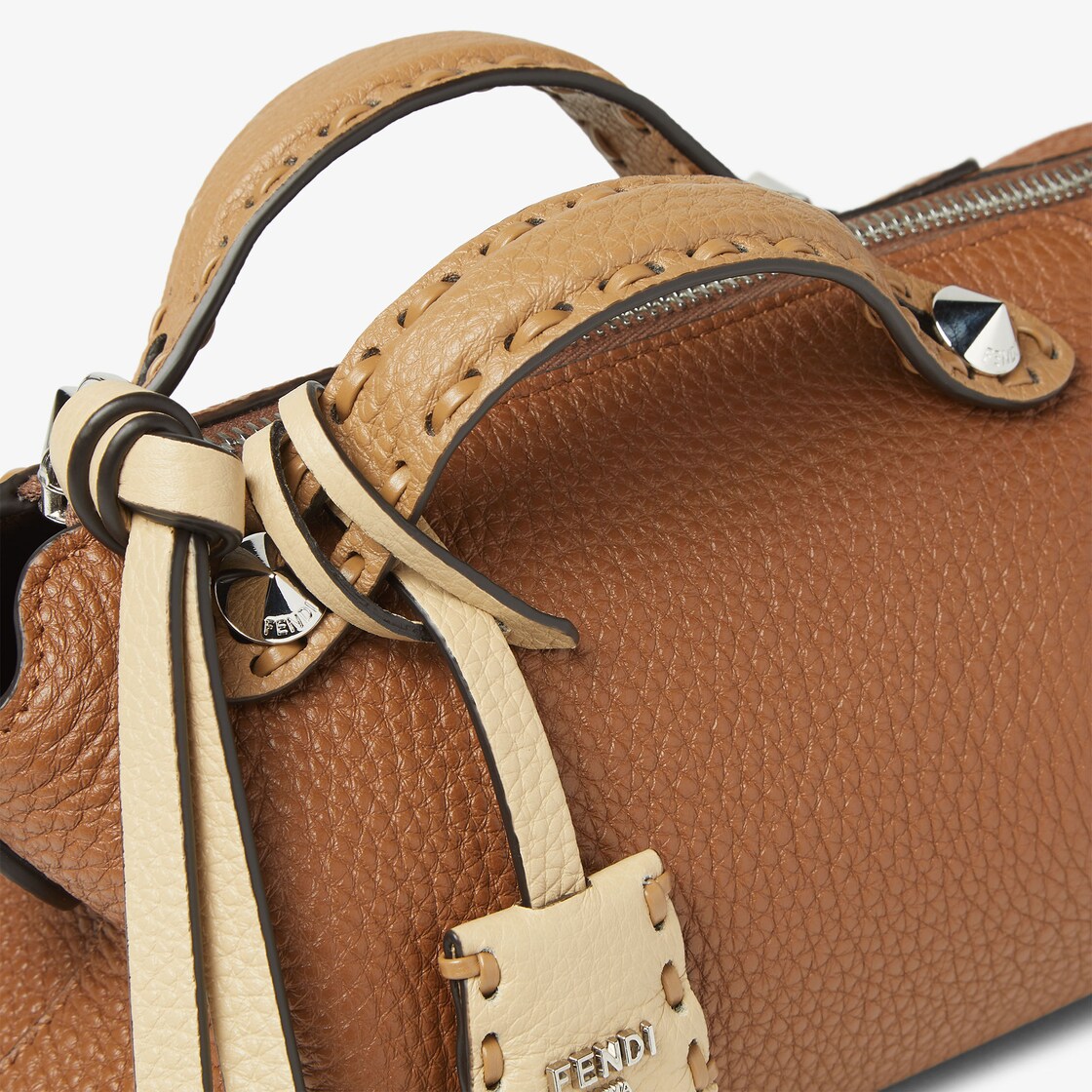 By The Way Selleria Mini