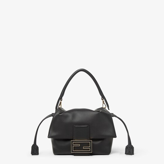 Fendi Mamma Baguette Small In Black