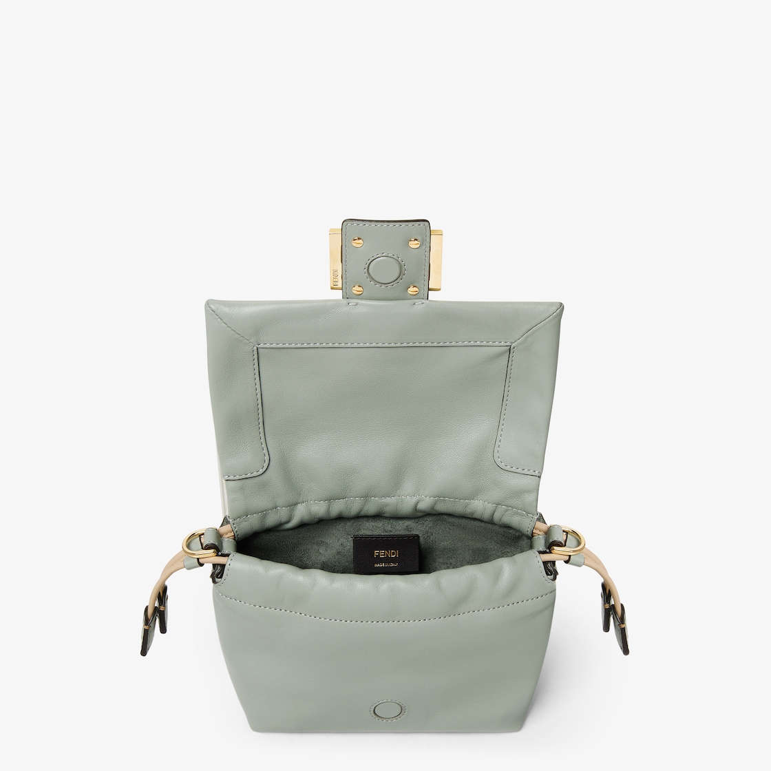 グリーン のウィ ウィメンズ 向けデザイナー ミニバッグ | FENDI JP グリーン のウィ ウィメンズ 向けデザイナー ミニバッグ | FENDI JP