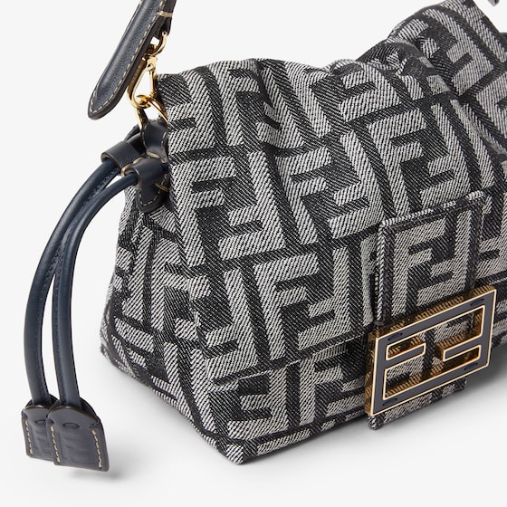 Fendi Mamma Baguette Small | Thumbnail 6