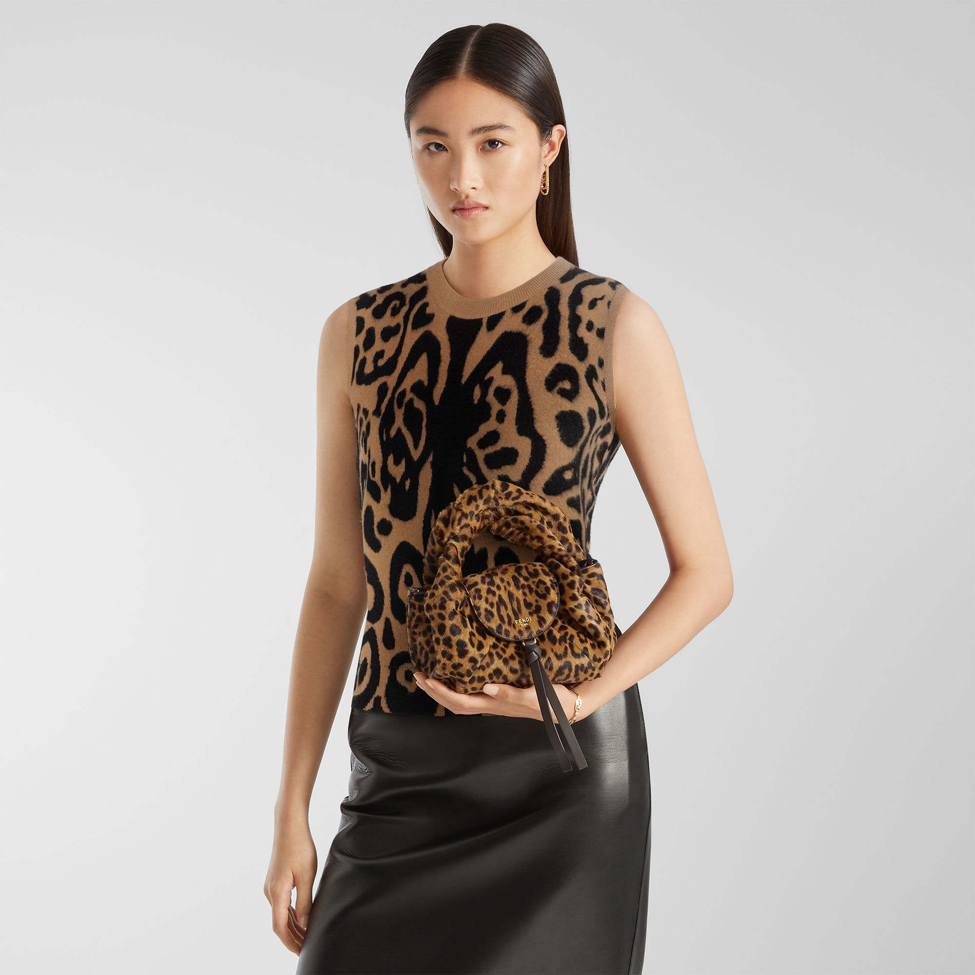 FENDI ミニスパイバッグ　ブラウン Fendi Spy Mini Leather Brown | Fendi