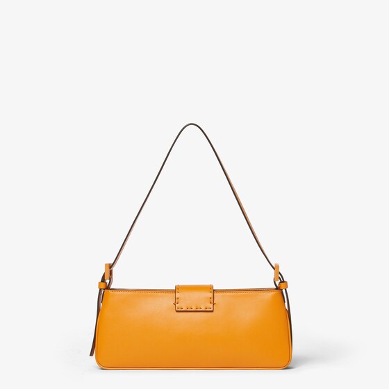 Fendi Small Baby B | Thumbnail 4