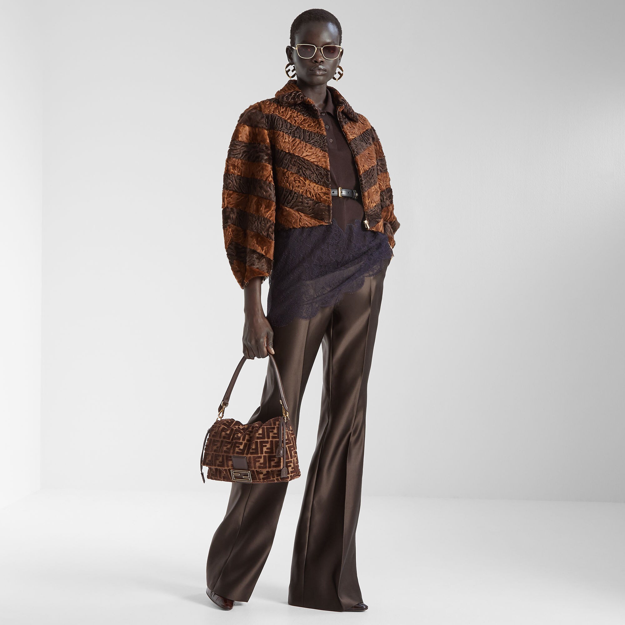 FENDI 大判ハンカチ2枚　フェンディ　ズッカ　レオパード　ベルト　チェーン FENDI ハンカチ 未使用｜Yahoo!フリマ（旧PayPayフリマ）