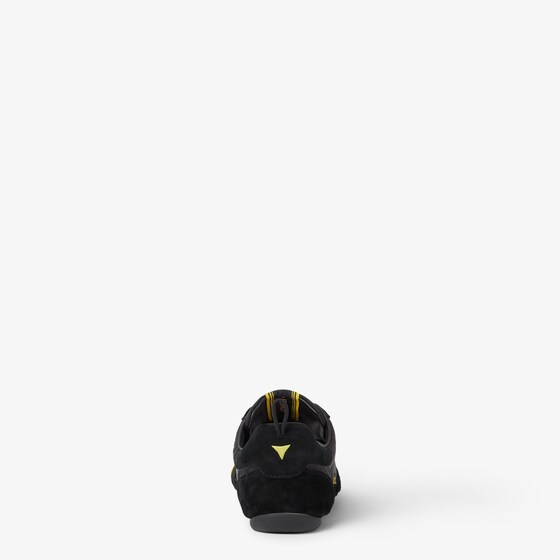Fendi Soft for total freedom of movement, the Wrap lace-up | Thumbnail 3